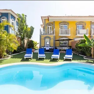 Encanto, Heated And Salt Water Pool, Fast Fiber!!! Villa Costa Adeje (Tenerife)